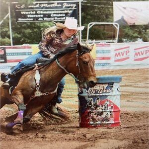 Meet your Posher, Heather